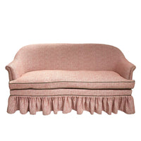 Nina Campbell Jessie Sofa in Lavani Pink Fabric against a white background