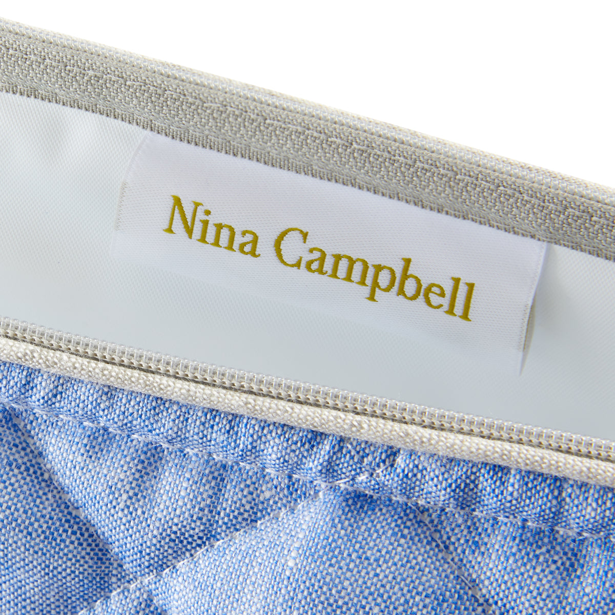 Nina Campbell Brush Bag Blue/Grey close up