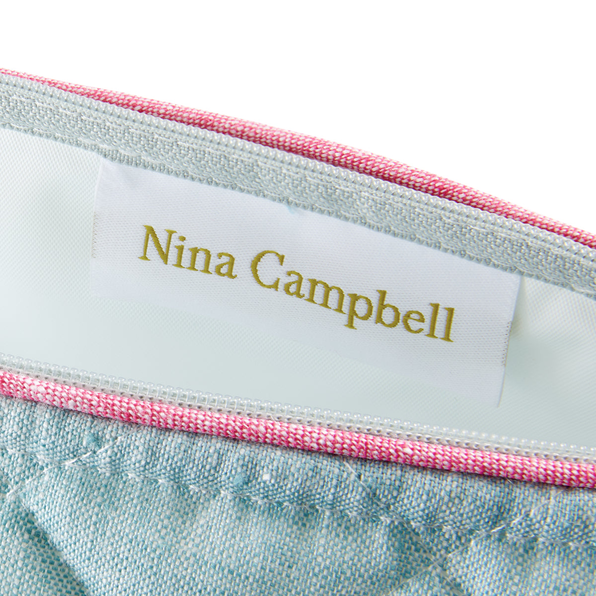 Nina Campbell Brush Bag Aqua/Pink close up