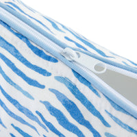 Nina Campbell Make-up Bag Arles Blue close up zipper