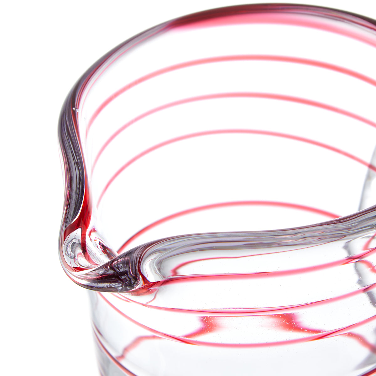 Nina Campbell Swirl Table Jug Large Pink close up rim