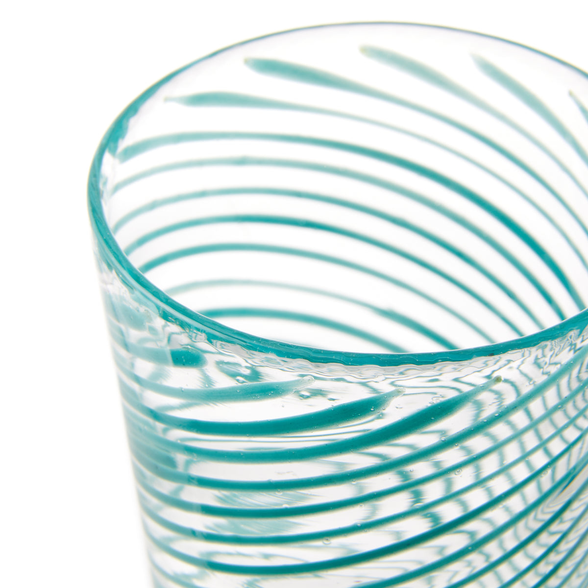 Nina Campbell Nina Campbell Large Tumbler Aqua Swirl against a white background close up rim