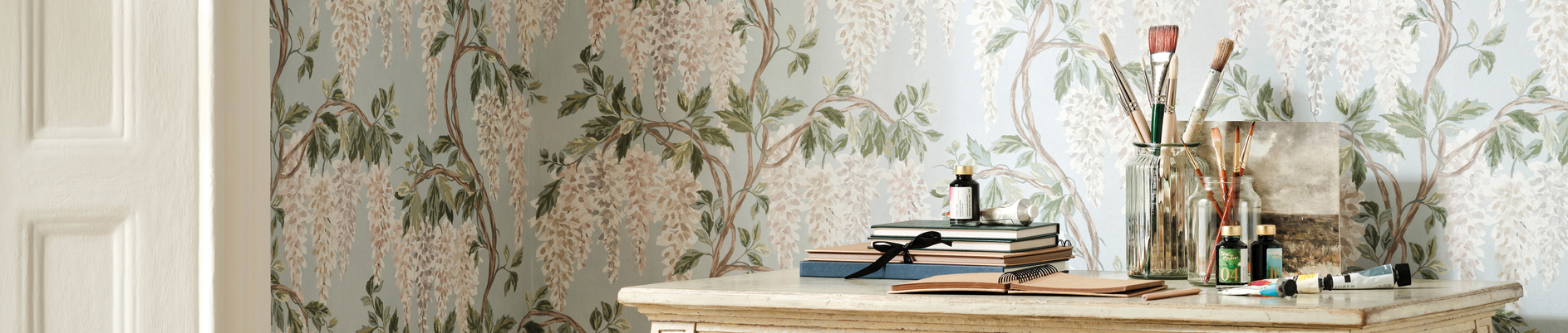 Dauphine Wallpaper Collection