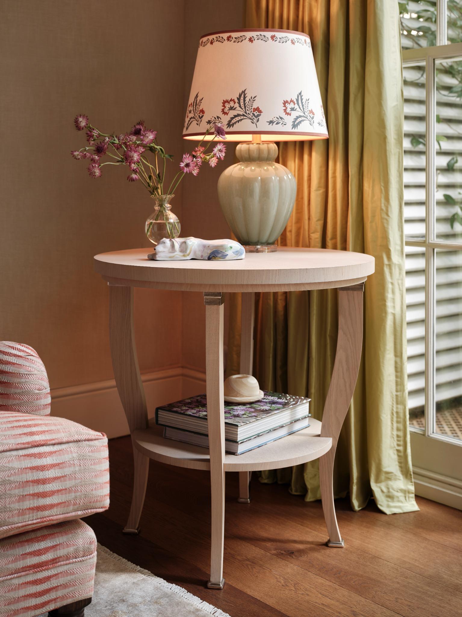 Massanet Lamp Table