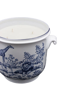 Nina Campbell Cachepot Candle Serengeti blue and white on white background detail