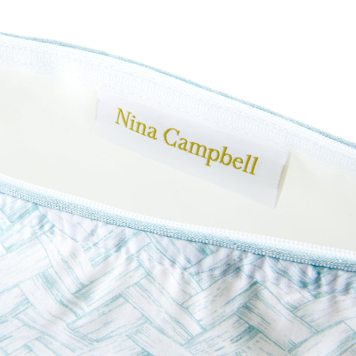 Nina Campbell Wash Bag Basketweave Aqua close up 