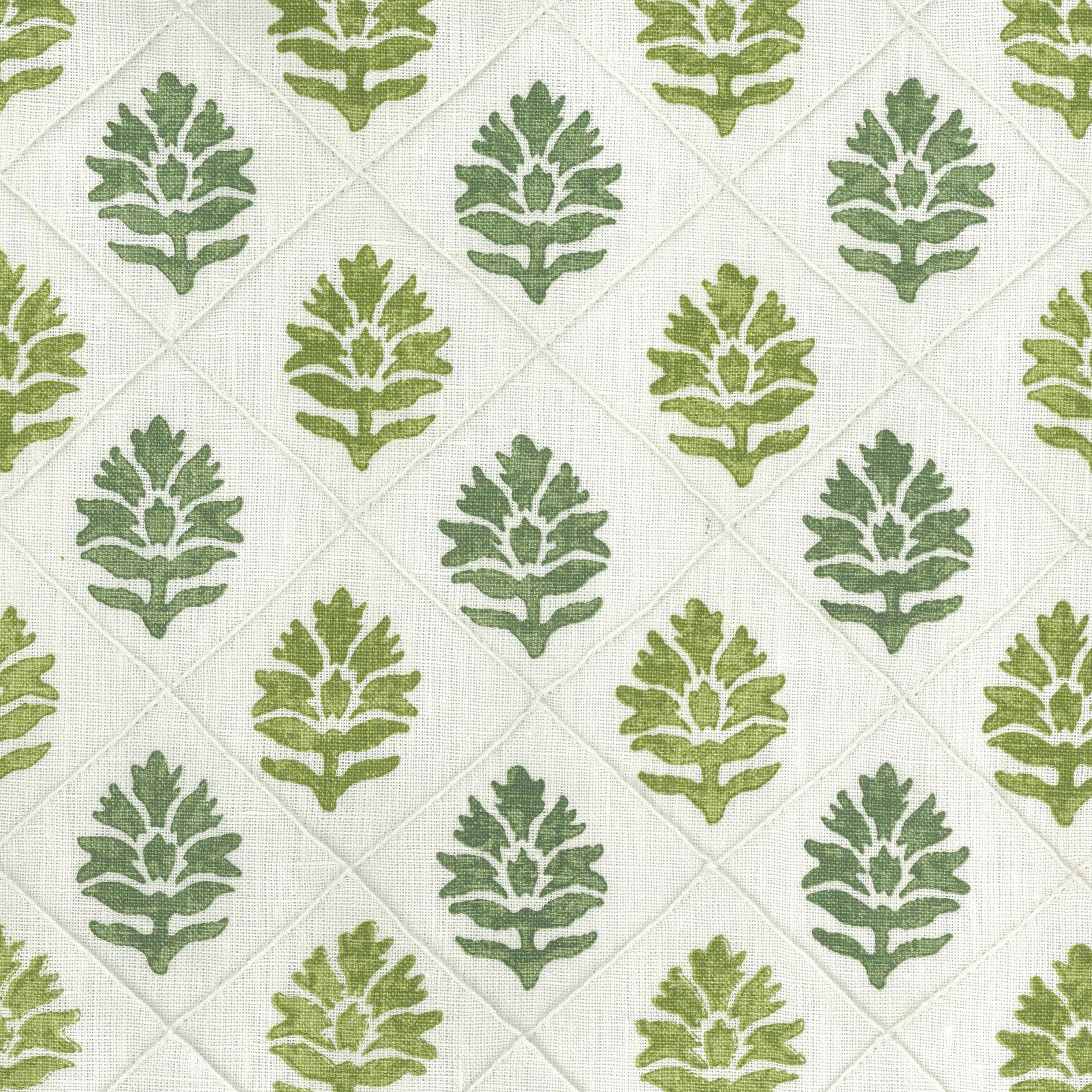 Nina Campbell Fabric - Les Rêves Camille Green NCF4292-03
