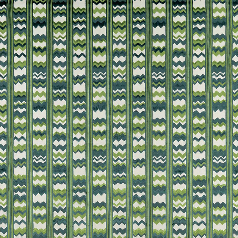 Nina Campbell Fabric - Marchmain Sebastian Green/Ivory NCF4373-06