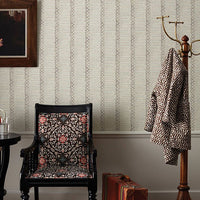 Nina Campbell Wallpaper - Les Rêves Domiers Charcoal/Ivory NCW4307-01
